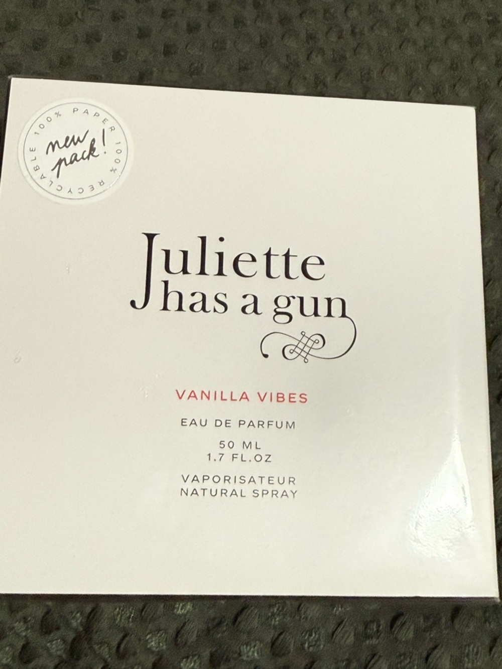 Juliette Has a Gun Vanilla Vibes Eau de Parfum - Picture 3 of 3